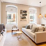Flh Baixa Elegant Escape Flat I